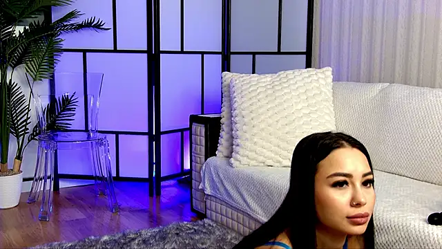 Snapshot of OnlyXandra chatting on November 2025 05:57:01 AM OnlyXandra online show from November 2025 05:57:01 AM