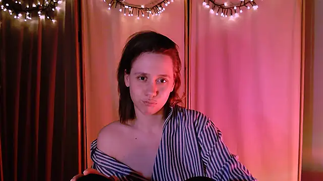 Malinax online show from January 2025 10:45:02 PM