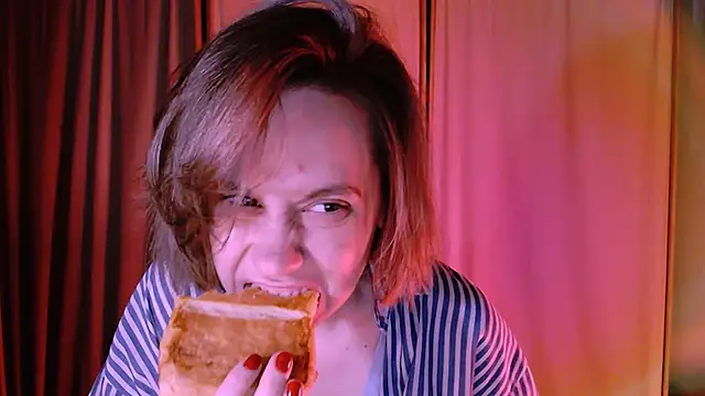 Malinax online show from February 2025 10:54:01 PM