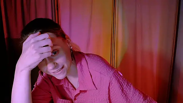 Malinax online show from September 2025 10:21:02 PM