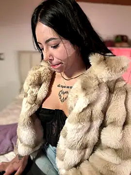 Snapshot of eva_elifee chatting on September 2025 11:04:01 PM eva elifee online show from September 2025 11:04:01 PM