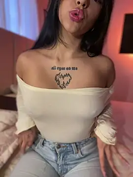 Snapshot of eva_elifee chatting on October 2025 10:23:02 PM eva elifee online show from October 2025 10:23:02 PM