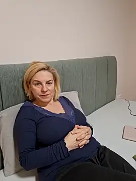 FrauleinSchmitt online show from January 2025 02:44:01 PM