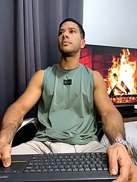 Snapshot of JJ_Shelby chatting on December 2025 10:05:02 PM JJ Shelby online show from December 2025 10:05:02 PM