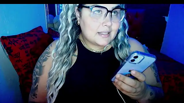 Snapshot of Fernanda_Big_Boobs chatting on December 2024 03:59:02 AM Fernanda Big Boobs online show from December 2024 03:59:02 AM