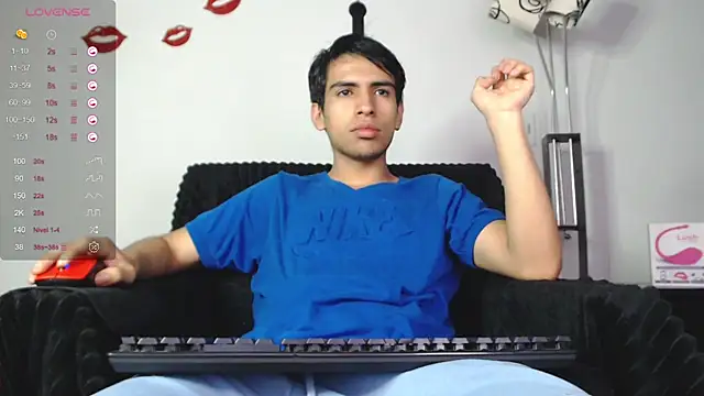 zack thunder online show from February 2025 12:11:02 PM