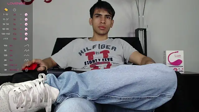 zack thunder online show from February 2025 11:52:01 AM