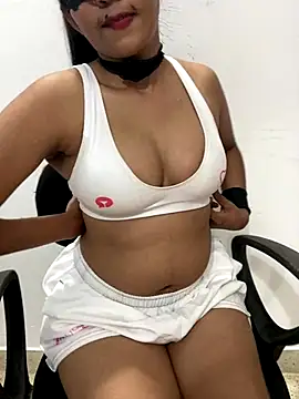 little shadow online show from December 2024 04:29:02 PM