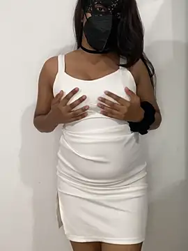 little shadow online show from November 2025 05:44:01 PM