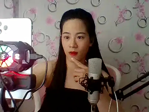 Nana-68 online show from February 2025 12:48:02 PM