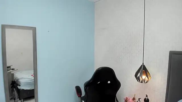 MADISON ROWAN1 online show from January 2025 08:51:02 AM