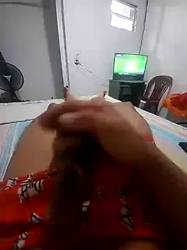 Snapshot of Neguton chatting on January 2025 12:36:01 AM Neguton online show from January 2025 12:36:01 AM