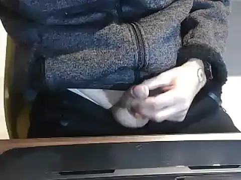 Adri gard online show from December 2024 08:02:02 AM