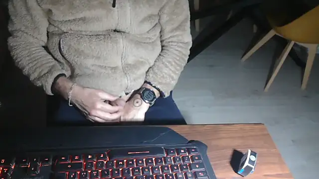 Adri gard online show from March 2026 09:10:02 PM