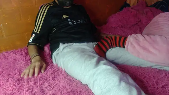 OldManAndGirlishLady online show from March 2025 02:27:02 AM