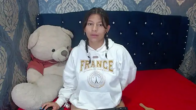 Lilyevansx online show from March 2025 10:36:01 AM