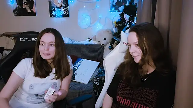 Snapshot of Bad_Girl009 chatting on December 2024 01:32:02 PM Bad Girl009 online show from December 2024 01:32:02 PM