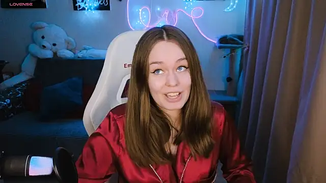 Snapshot of Bad_Girl009 chatting on February 2025 04:50:01 PM Bad Girl009 online show from February 2025 04:50:01 PM