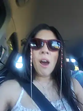 Reinacatchile online show from February 2025 05:16:01 PM