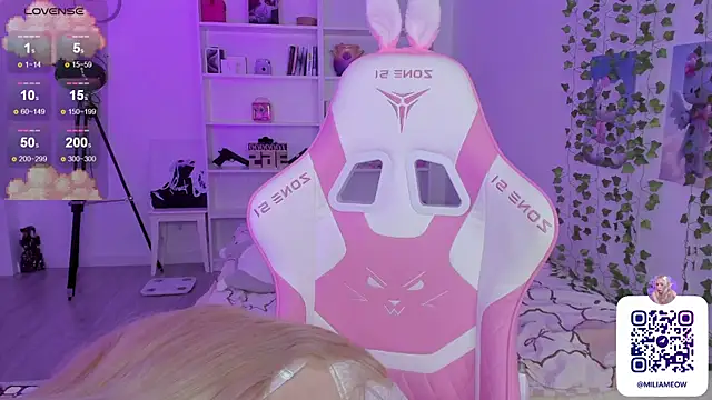 Milia Parker online show from December 2024 08:00:01 AM