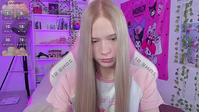 Milia Parker online show from February 2025 01:54:02 AM