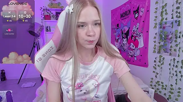 Milia Parker online show from February 2025 04:58:02 AM