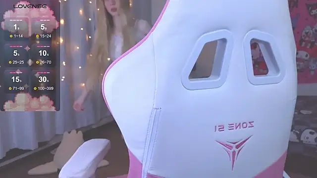 Milia Parker online show from October 2025 08:48:02 PM