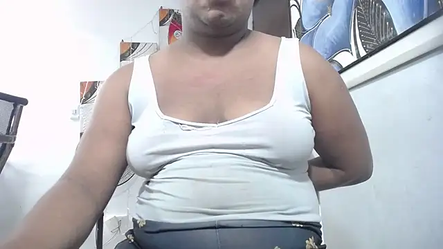 tsbigcock10incock online show from May 2026 05:32:02 PM