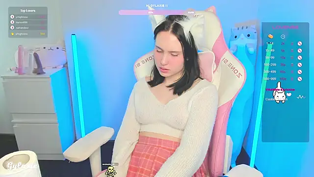 Gylaxie online show from February 2025 12:20:01 PM