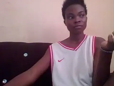 Snapshot of sexxyqueenn22 chatting on December 2024 11:02:01 AM sexxyqueenn22 online show from December 2024 11:02:01 AM