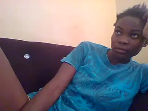 Snapshot of sexxyqueenn22 chatting on December 2024 10:01:02 AM sexxyqueenn22 online show from December 2024 10:01:02 AM