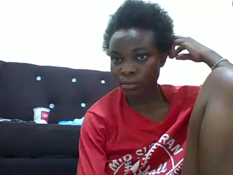 Snapshot of sexxyqueenn22 chatting on February 2025 05:26:02 AM sexxyqueenn22 online show from February 2025 05:26:02 AM