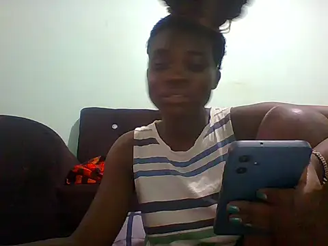 Snapshot of sexxyqueenn22 chatting on November 2025 11:25:02 PM sexxyqueenn22 online show from November 2025 11:25:02 PM