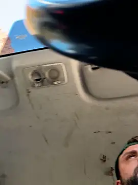 michifolli92 online show from November 2025 01:21:02 PM