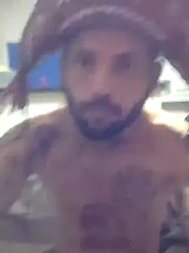 Snapshot of Leonpicudo chatting on December 2024 03:20:01 AM Leonpicudo online show from December 2024 03:20:01 AM