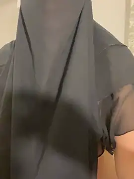 Snapshot of Amberonee31 chatting on February 2025 10:00:02 PM Amberonee31 online show from February 2025 10:00:02 PM