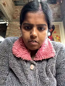 Snapshot of Beauty-queen chatting on January 2025 10:22:02 AM Beauty-queen online show from January 2025 10:22:02 AM