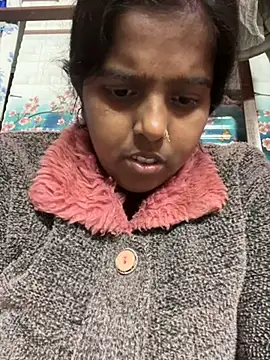 Snapshot of Beauty-queen chatting on January 2025 09:24:02 AM Beauty-queen online show from January 2025 09:24:02 AM