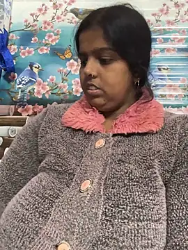 Snapshot of Beauty-queen chatting on February 2025 02:58:01 PM Beauty-queen online show from February 2025 02:58:01 PM