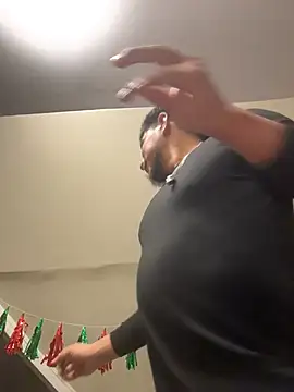 Snapshot of MynameisPaco chatting on December 2025 10:47:02 PM MynameisPaco online show from December 2025 10:47:02 PM