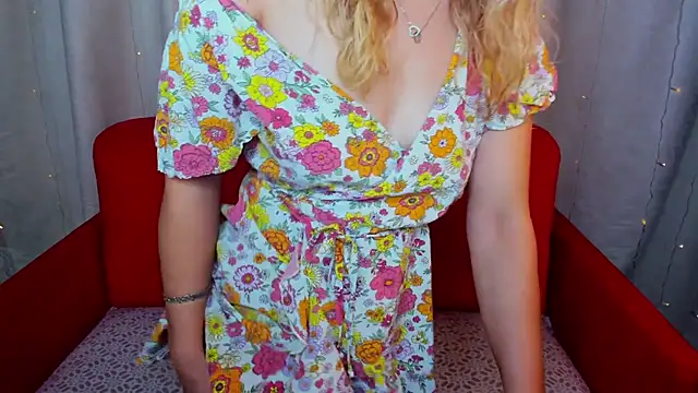 Milka Blond online show from October 2025 01:14:02 AM