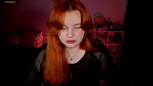 Snapshot of _Lisa_x chatting on October 2025 02:36:01 PM Lisa x online show from October 2025 02:36:01 PM