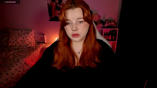 Snapshot of _Lisa_x chatting on October 2025 03:45:01 PM Lisa x online show from October 2025 03:45:01 PM