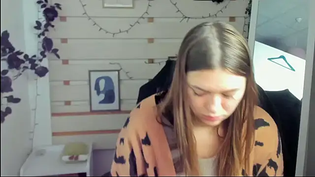 Josephine Kiss online show from April 2026 06:51:01 AM