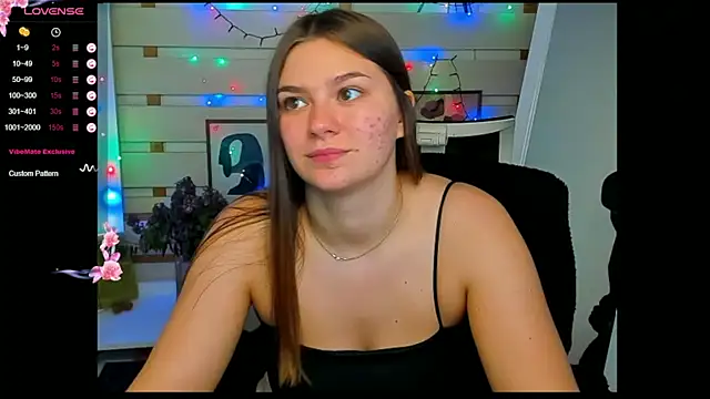 Josephine Kiss online show from May 2026 01:50:01 PM