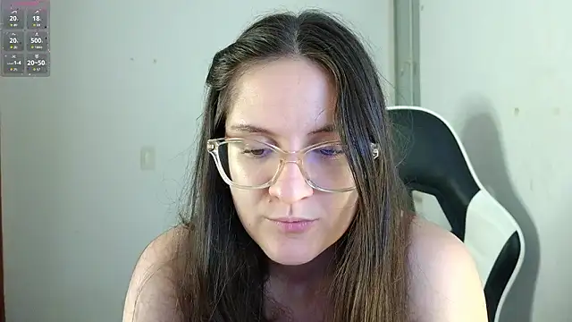 Snapshot of livgomez chatting on March 2026 02:06:02 AM livgomez online show from March 2026 02:06:02 AM