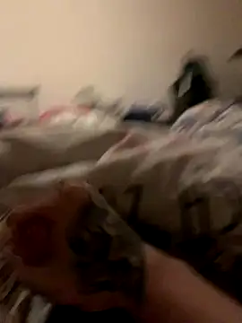 Snapshot of YoungDick25 chatting on December 2025 07:01:02 AM YoungDick25 online show from December 2025 07:01:02 AM