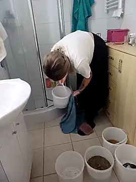 Snapshot of Tortuga95PL chatting on February 2026 12:11:01 PM Tortuga95PL online show from February 2026 12:11:01 PM