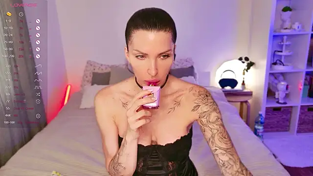 Sasha Miro online show from May 2026 01:36:02 AM