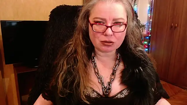 Miss Tress online show from March 2025 10:21:01 PM